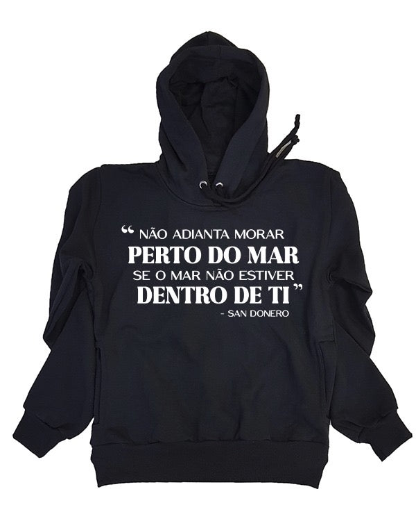 Moletom San Donero Perto do Mar